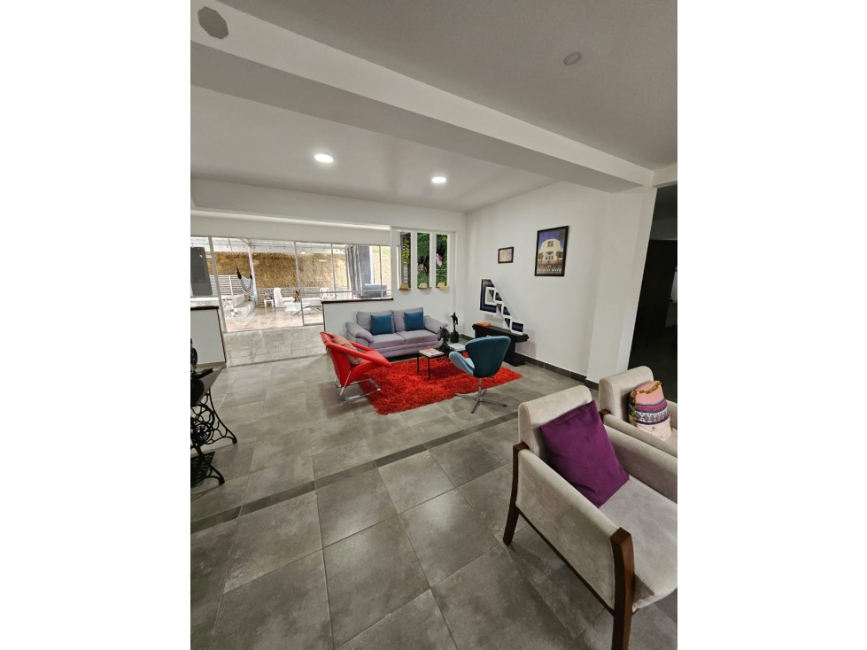 Venta de Casa Campestre en Conjunto Cerrado en Cerritos, Pereira — foto 4