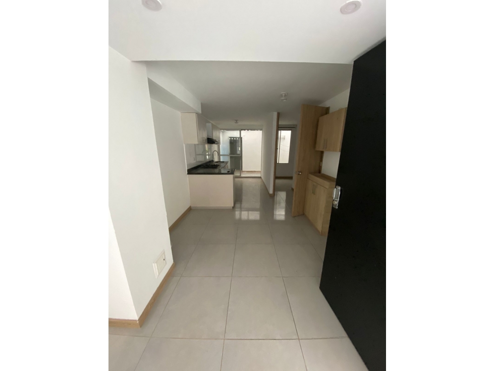¡Gran oportunidad! Casa de 3 pisos en conjunto cerrado en venta — foto 3
