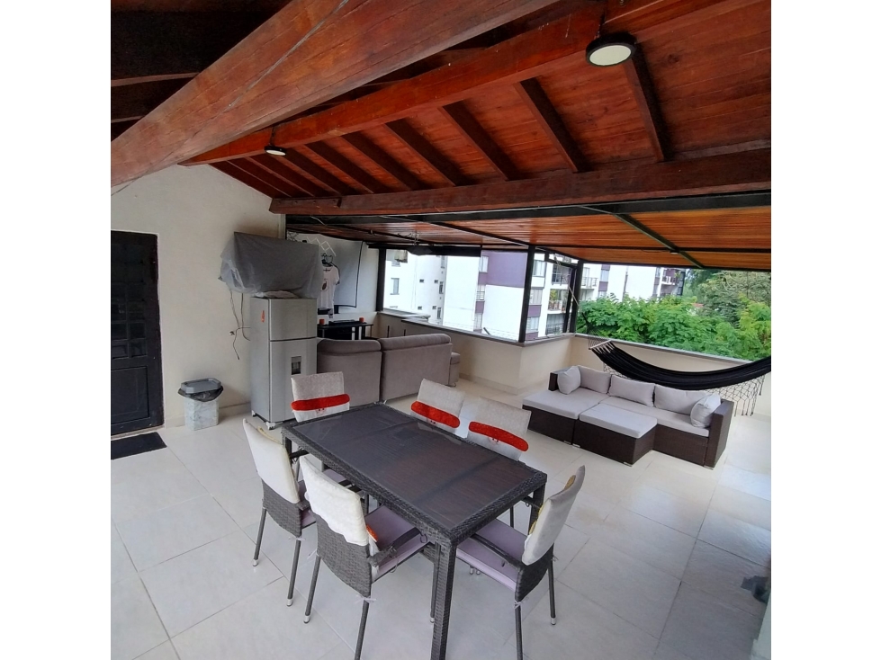 A la venta espectacular casa ubicada en la Avenida Sur, Pereira — foto 2