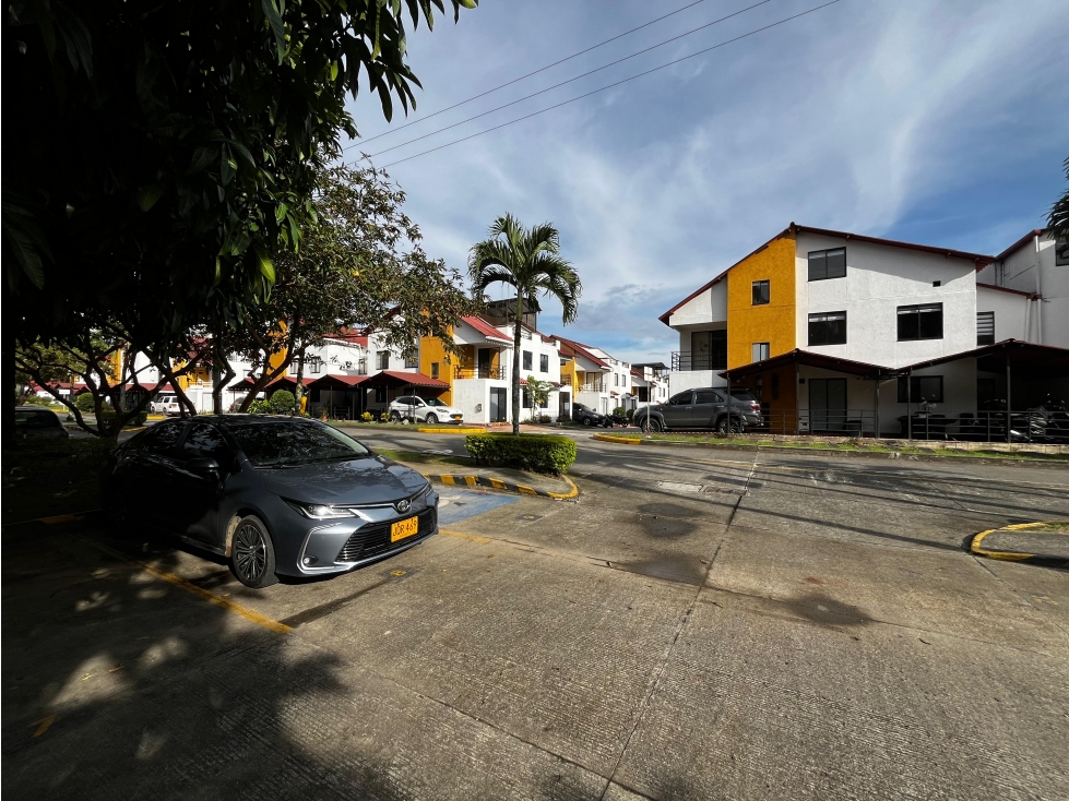 Amplia casa remodelada en excelente ubicación Avenida Sur, Pereira — foto 3