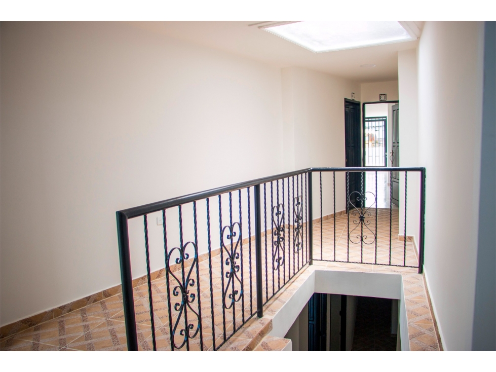 Edificio en Venta en el Barrio El Japón - 3