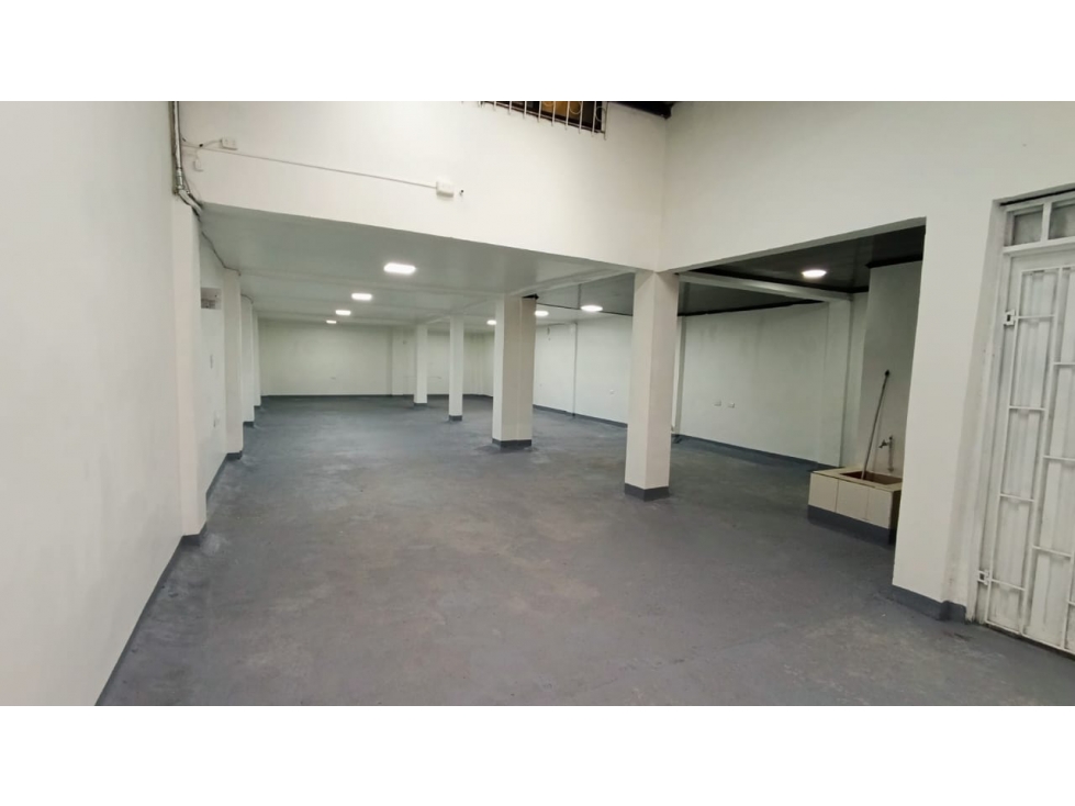 Alquiler de Bodega Comercial en Dosquebradas Vía Simón Bolívar - 5