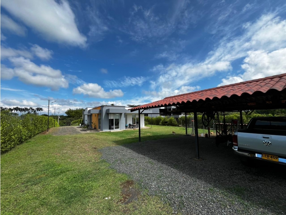 Casa campestre en venta en Cerritos, Pereira — foto 2