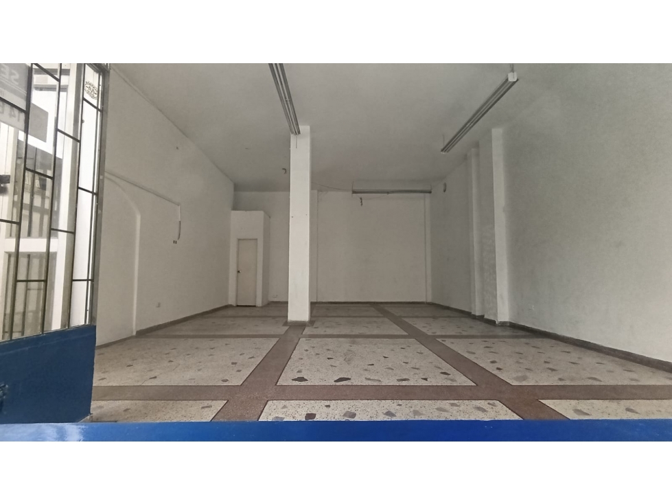 ¡oportunidad!Se vende amplio local comercial en el centro de Pereira - 4
