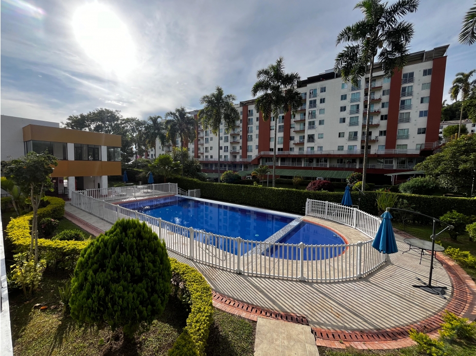 Amplia casa remodelada en excelente ubicación Avenida Sur, Pereira