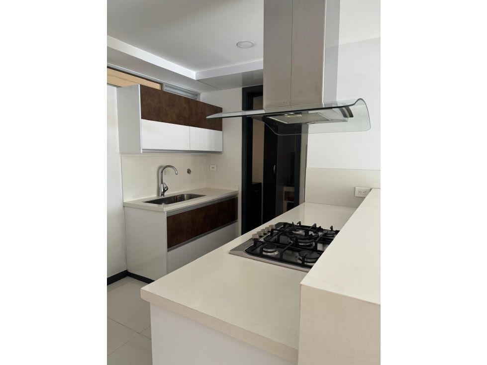 Hermoso apartamento en venta Pinares — foto 5