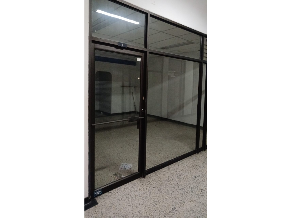 Se vende espectacular local comercial en el centro de Pereira - 6
