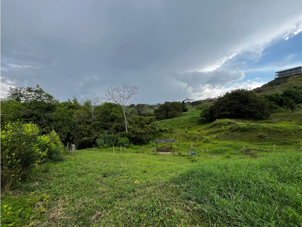 Lote en venta en Cerritos Sector Malabar — foto 3