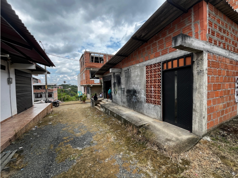 Se vende casa lote con proyección comercial en el sector de Condina — foto 4
