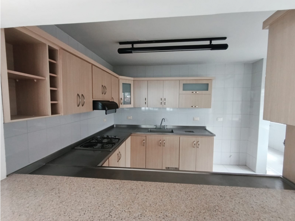 Hermoso Apartamento en venta Pinares Pereira — foto 3