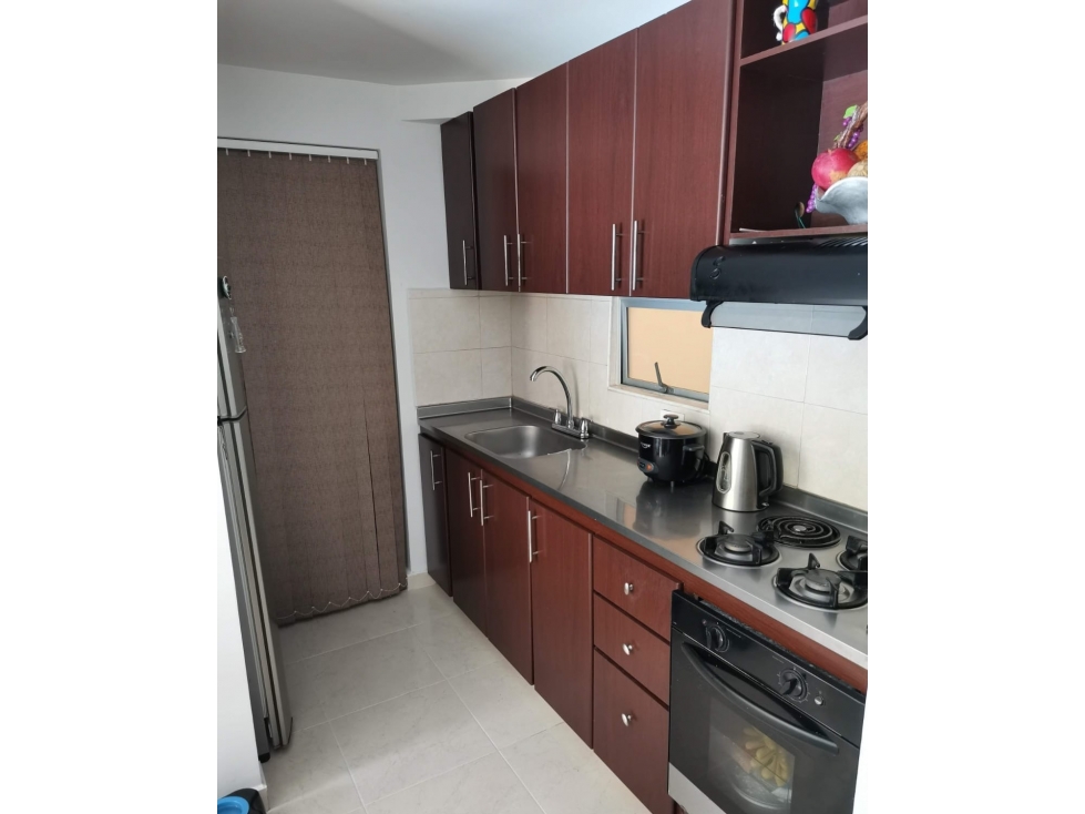 ¡Hermoso apartamento en conjunto cerrado, sector expofuturo! — foto 3