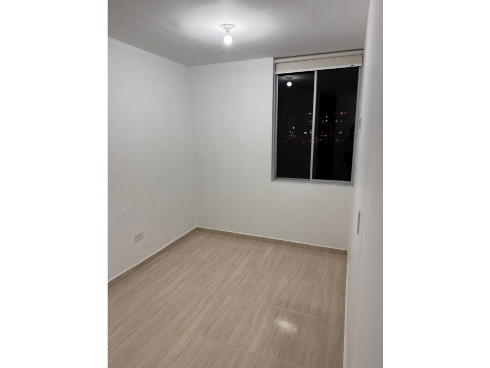SE VENDE CONFORTABLE APARTAMENTO EN LA CONDINA — foto 3