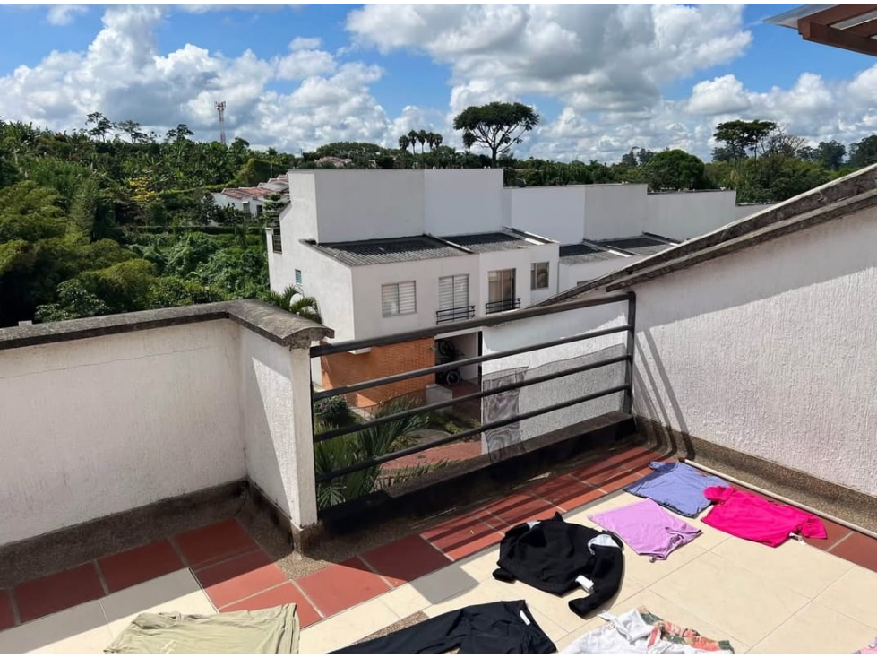Espectacular casa en venta en La Villa Olímpica Pereira — foto 5