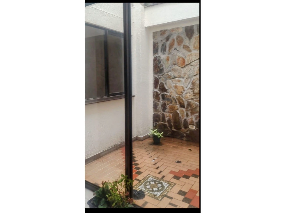 Apartamento en venta centro de Pereira cerca a clinica los Rosales — foto 4