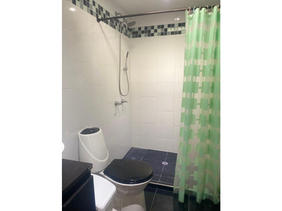 Venta de casa de tres niveles en la hacienda Cuba — foto 6