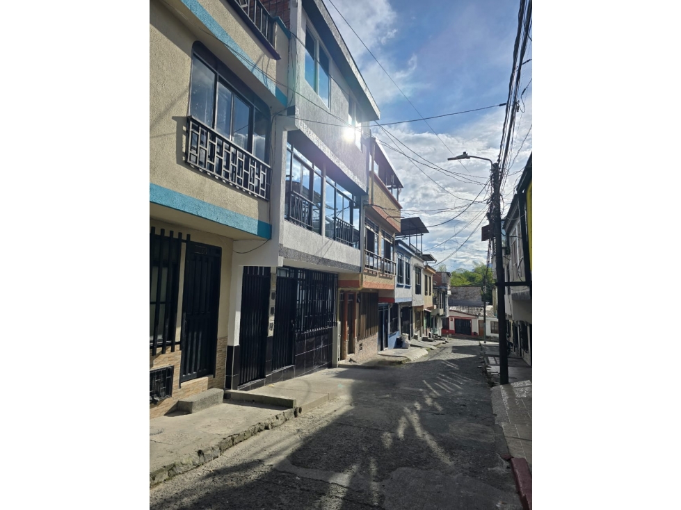 Casa rentable en venta barrio júpiter Dosquebradas
