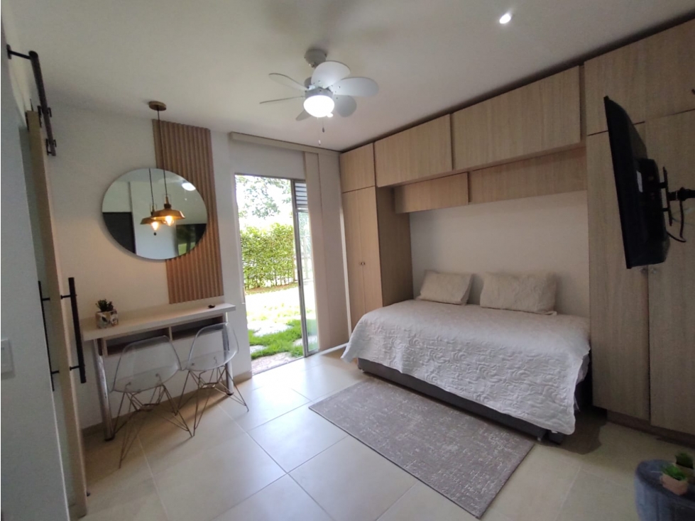 HERMOSO HOBBY AMOBLADO - AV SUR