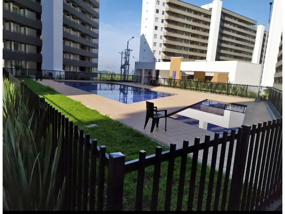 Se vende fabuloso apartamento en Pereira, Condina