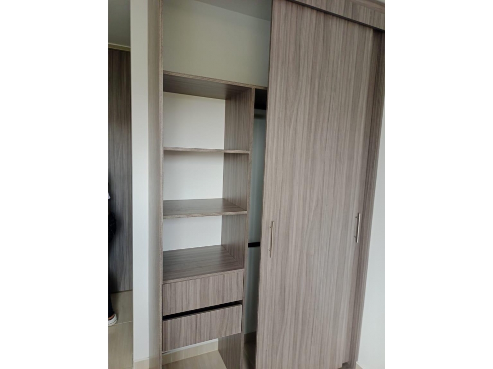 SE VENDE CONFORTABLE APARTAMENTO EN LA CONDINA — foto 4