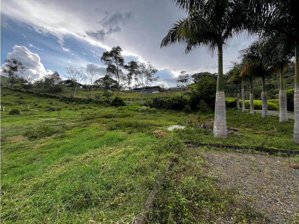 Lote en venta en Cerritos Sector Malabar — foto 5
