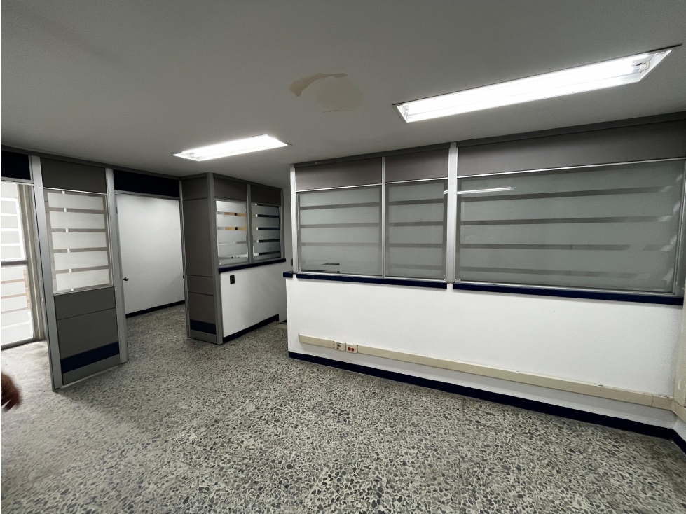¡Venta de oficina en el corazÃ³n de Pereira! Ideal para mÃºltiples usos — foto 5