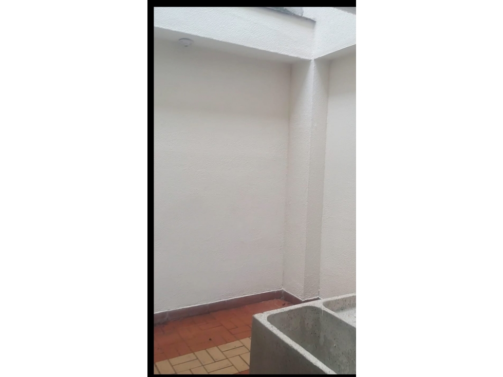 Apartamento en venta centro de Pereira cerca a clinica los Rosales — foto 5