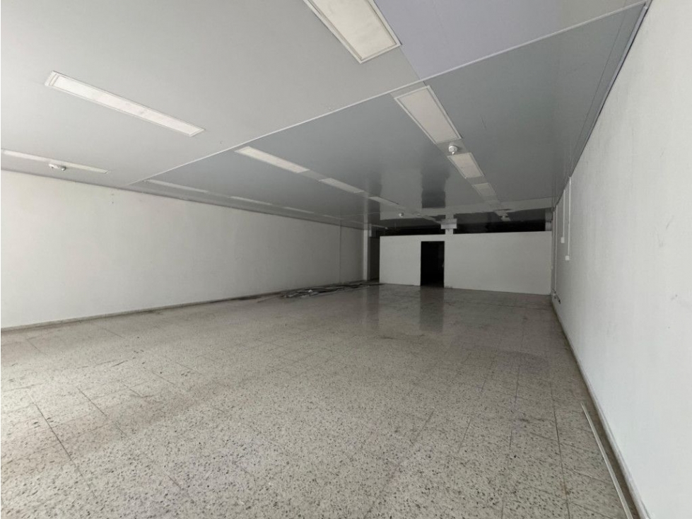 Local comercial en renta Av. 30 de Agosto, Pereira — foto 6