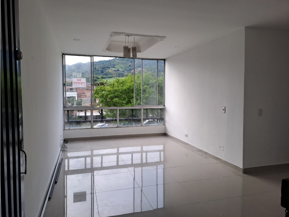 Confortable Apartamento en Venta - Sector Parque Industrial, Pereira — foto 3