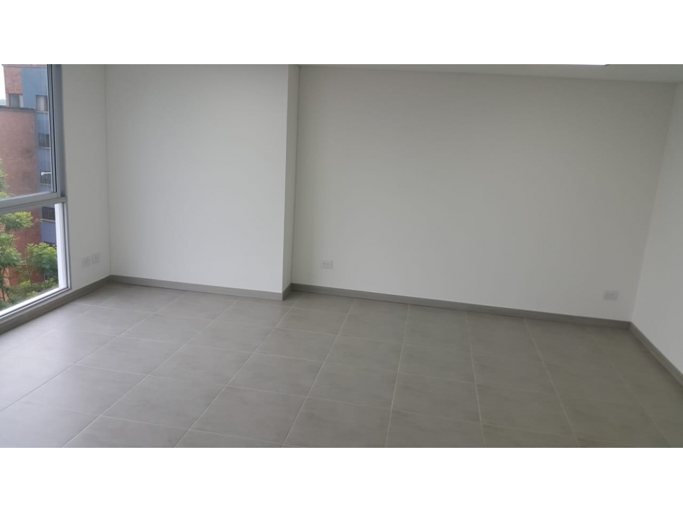 Oficina en venta sector Alamos Pereira - 6