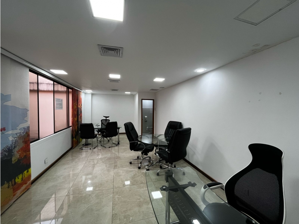 Oficina en venta en el centro de Pereira - 6