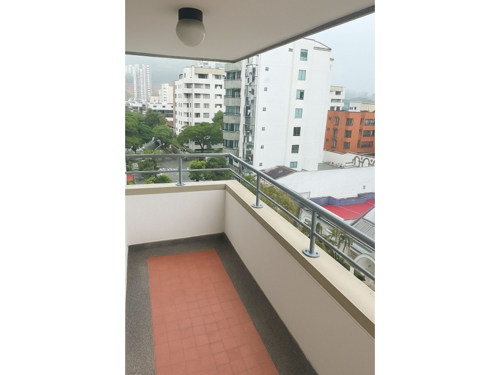 Apartamento en venta Sector Pinares — foto 6