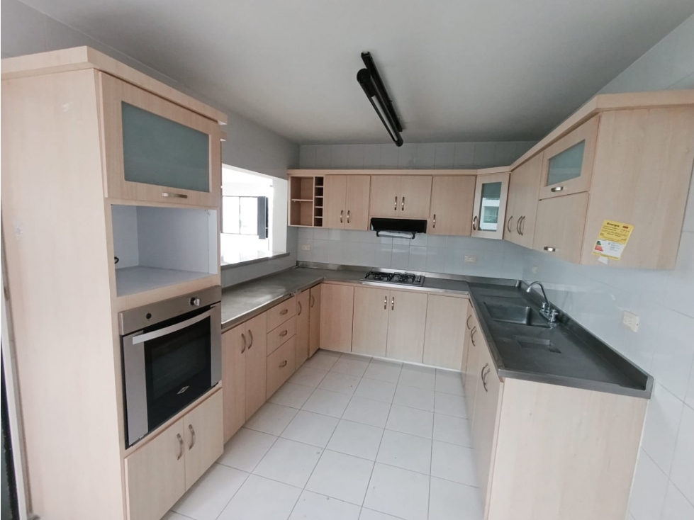 Hermoso Apartamento en venta Pinares Pereira — foto 6