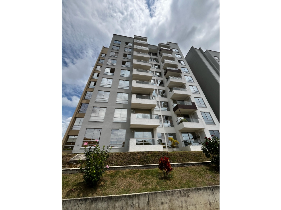 Apartamento en venta en Galicia Noveno piso con vista espectacular