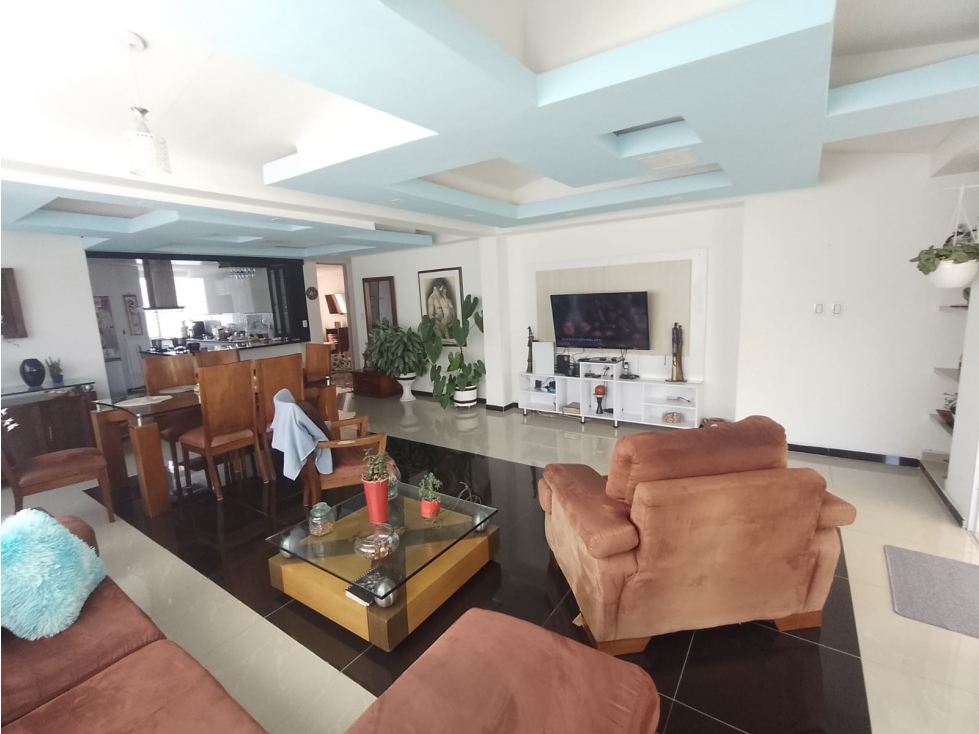 Se Vende Hermoso Penthouse sobre la Av. Sur, Pereira — foto 3