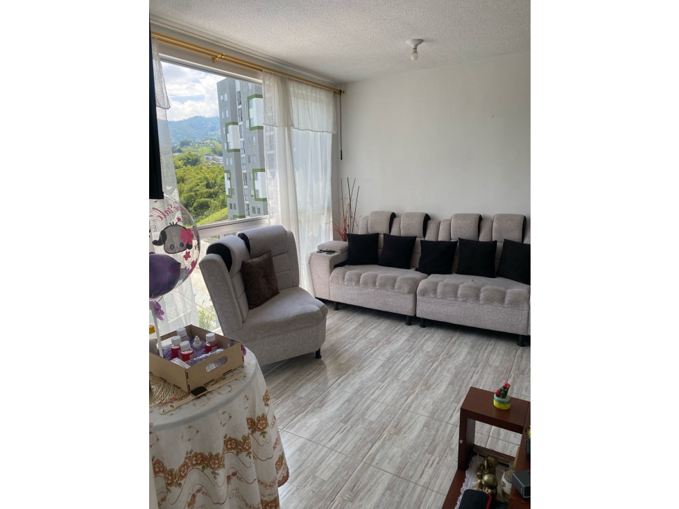 Apartamento en venta en Vía Las Violetas, Dosquebradas — foto 4