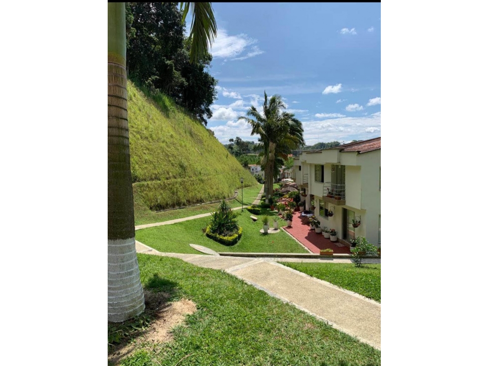 Se Vende Hermosa y Amplia Casa en Los Álamos - Pereira — foto 3