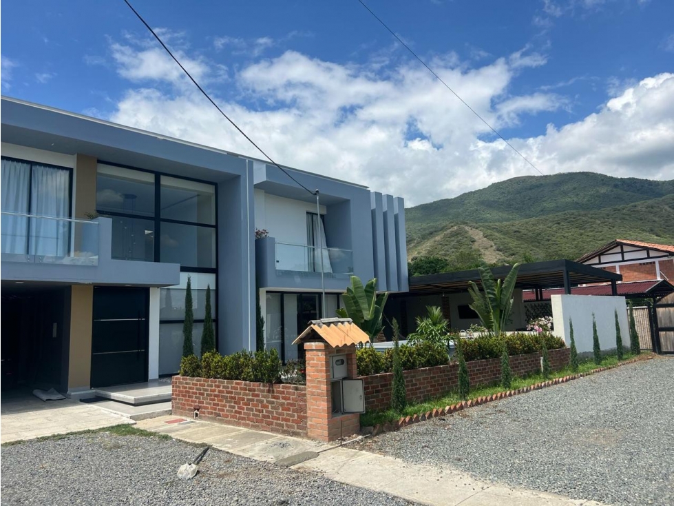 Espectacular casa campestre en La Unión, Valle - 2