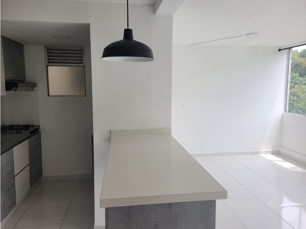 Venta de Hermoso Apartamento en la Avenida Sur Pereira — foto 2