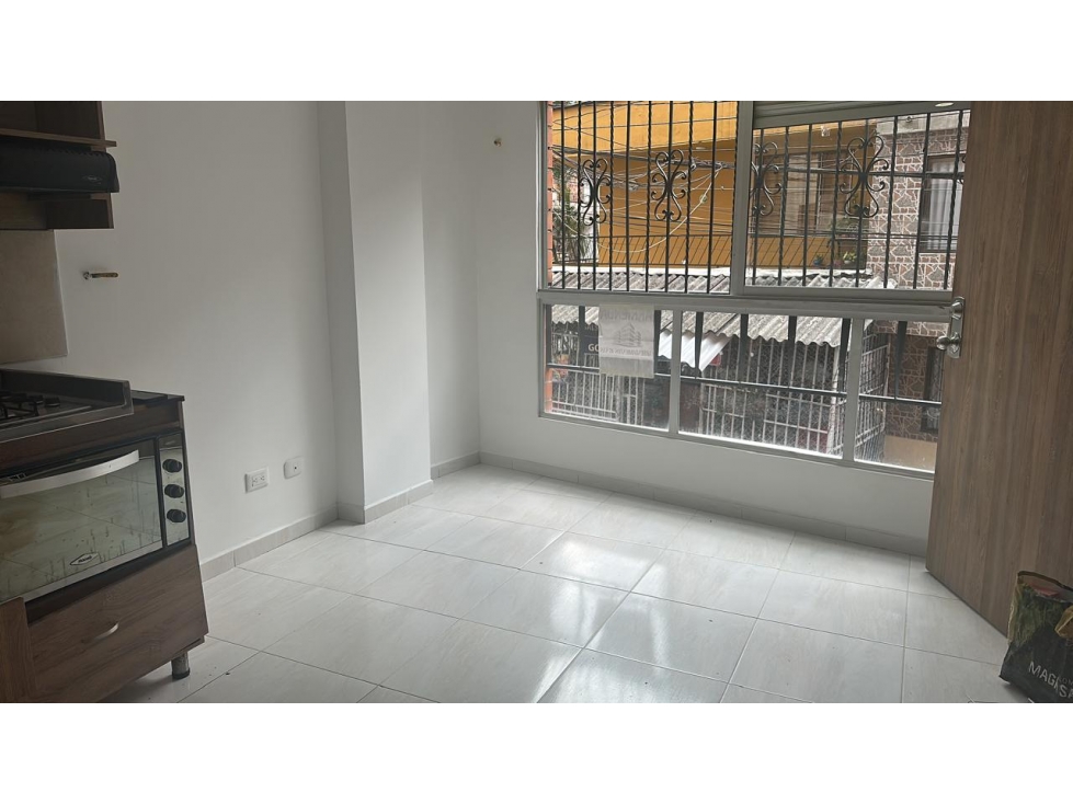 Alquiler Apartamento Sabaneta barrio ceramica — foto 2
