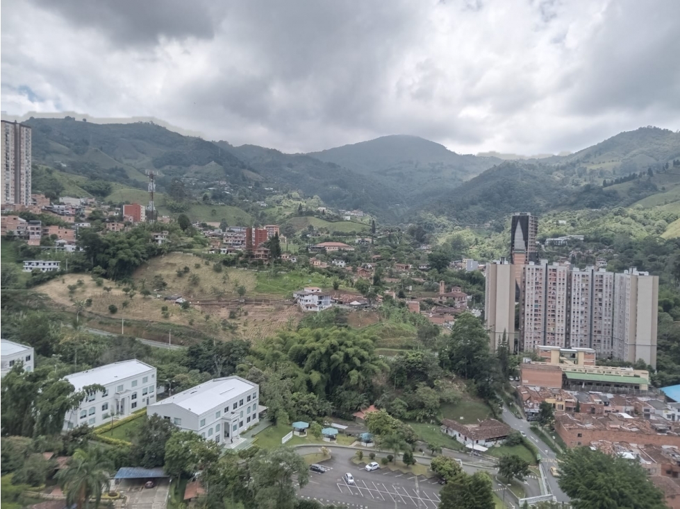 Apartamento en Arriendo SABANETA Century 2 — foto 4