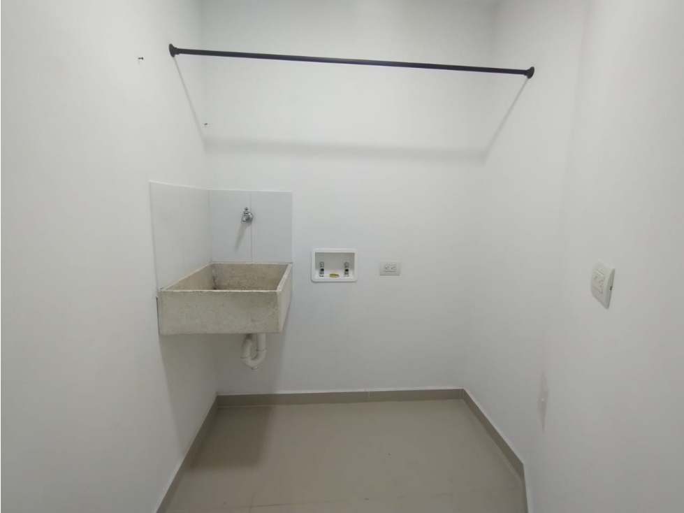 Apartamento para Arriendo Calle Nueva Sabaneta — foto 3