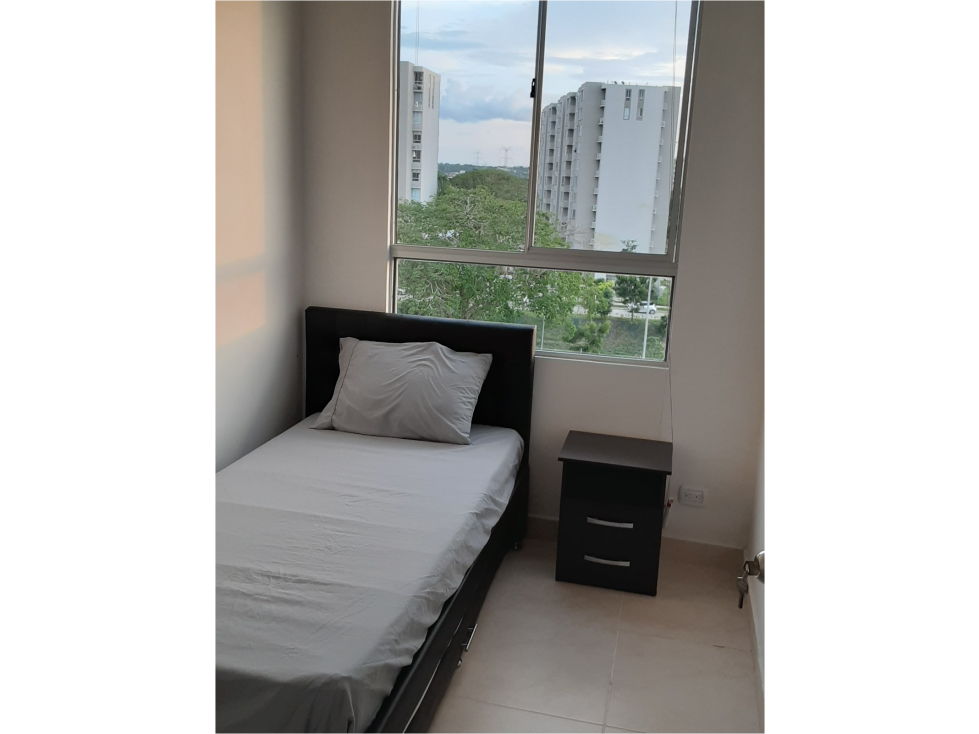 APARTAMENTO AMOBLADO EN ARRIENDO PARQUE HEREDIA — foto 4