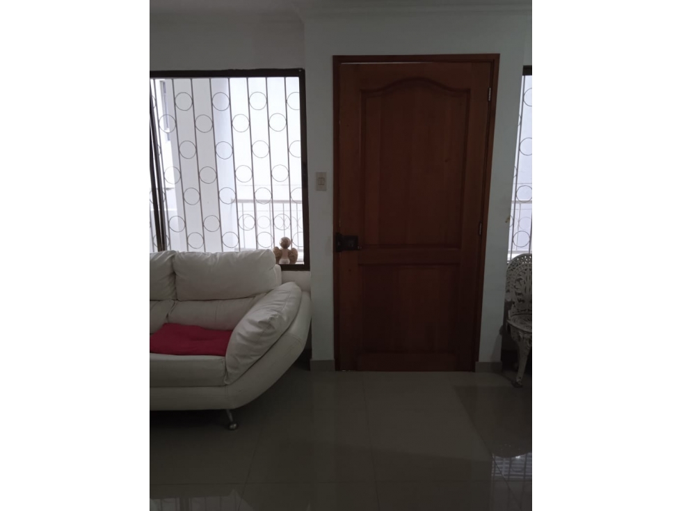 ARRIENDO APARTAMENTO AMOBLADO BARRIO CRESPO CARTAGENA — foto 2