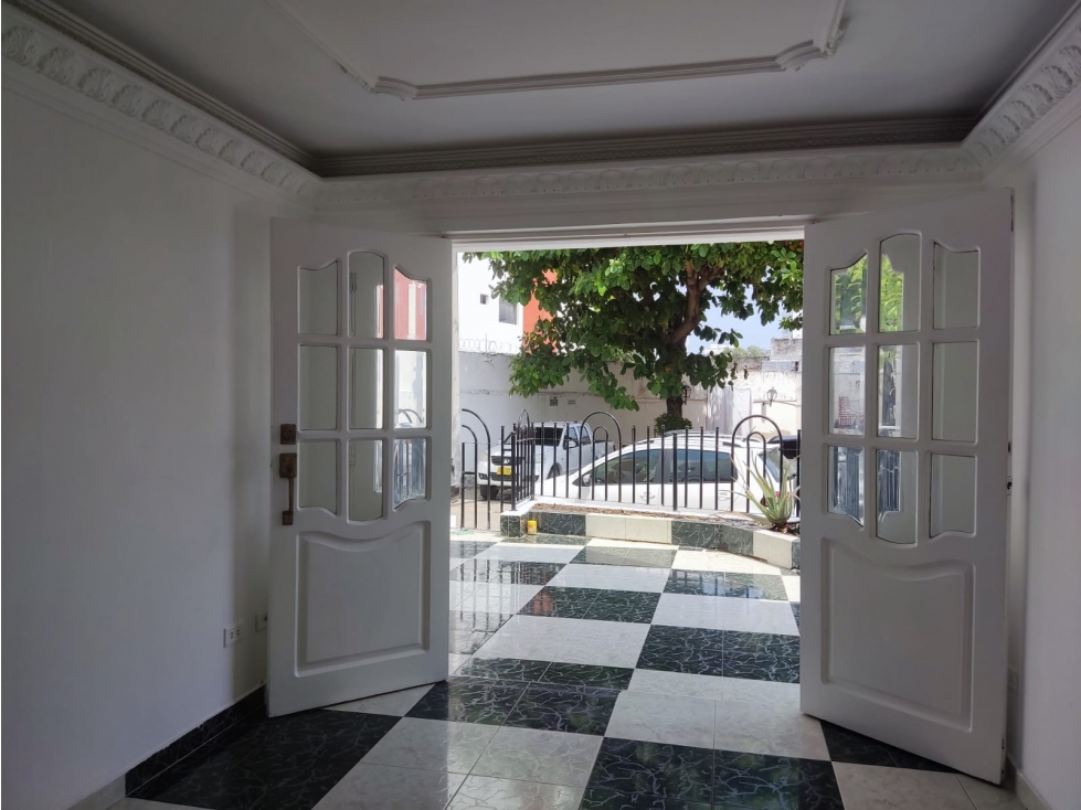 VENTA CASA- CONJUNTO RESIDENCIAL PIE DE LA POPA