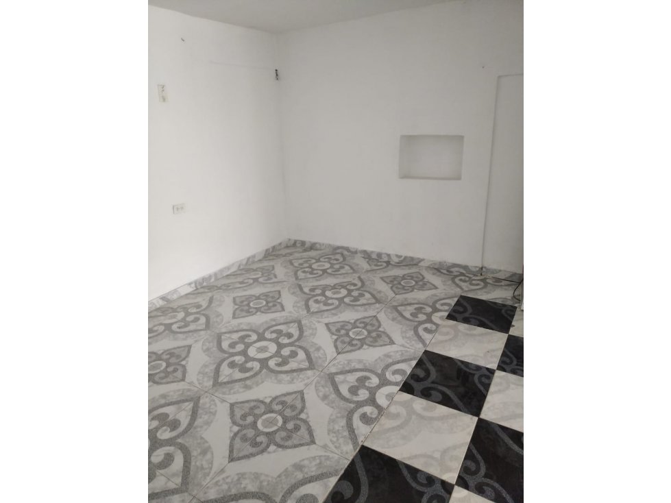 ARRIENDO DE LOCAL-CARTAGENA- EL LIBANO - 3