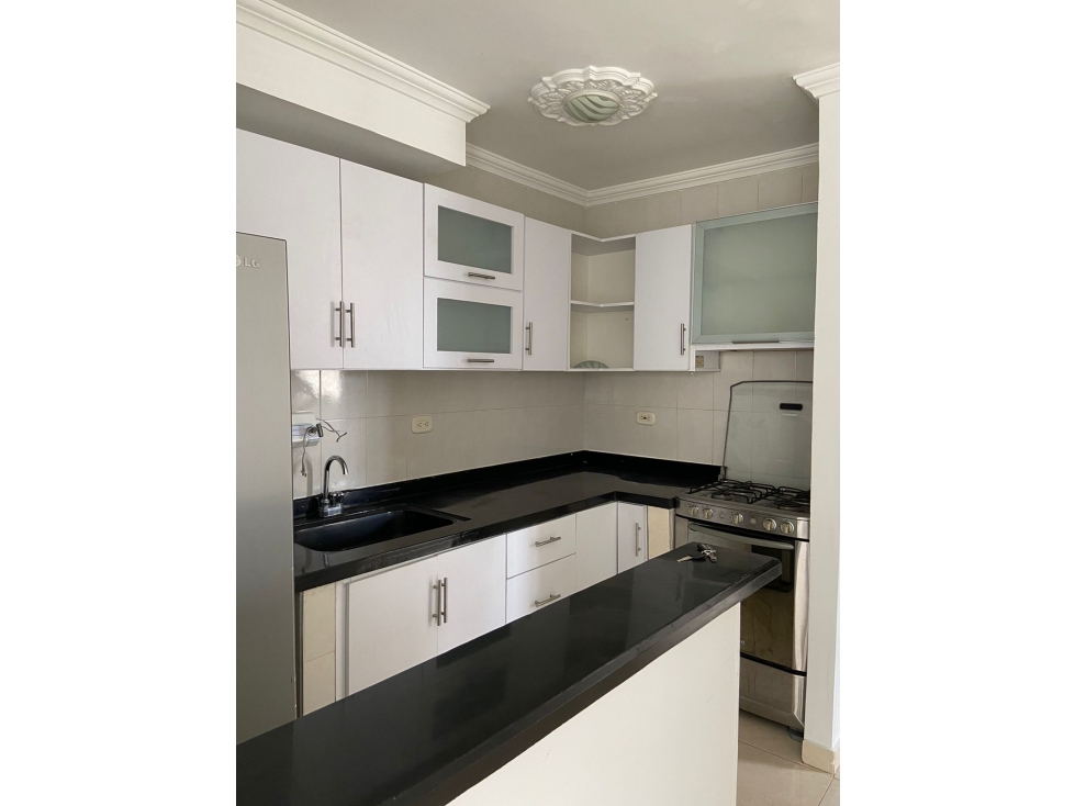ARRIENDO DE APARTAMENTO-CARTAGENA- PORTALES DE SANFERNANDO — foto 4