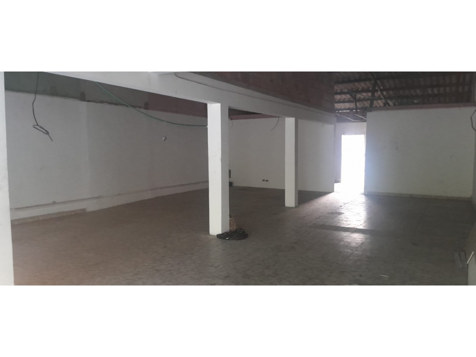 ARRIENDO LOCAL URB. LOS ANGELES CARTAGENA DE INDIA — foto 3
