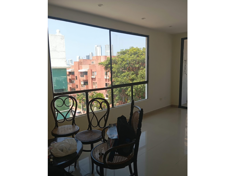 ARRIENDO APARTAMENTO BARRIO MANGA CARTAGENA DE INDIA — foto 4