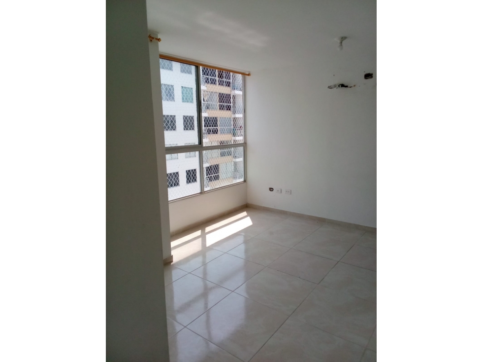 ARRIENDO APARTAMENTO EN CIUDAD JARDIN — foto 5