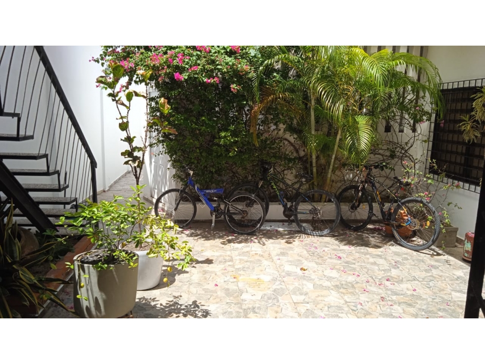 ARRIENDO APARTAMENTO MANGA AMOBLADO INTERNO CARTAGENA DE INDIAS. — foto 2
